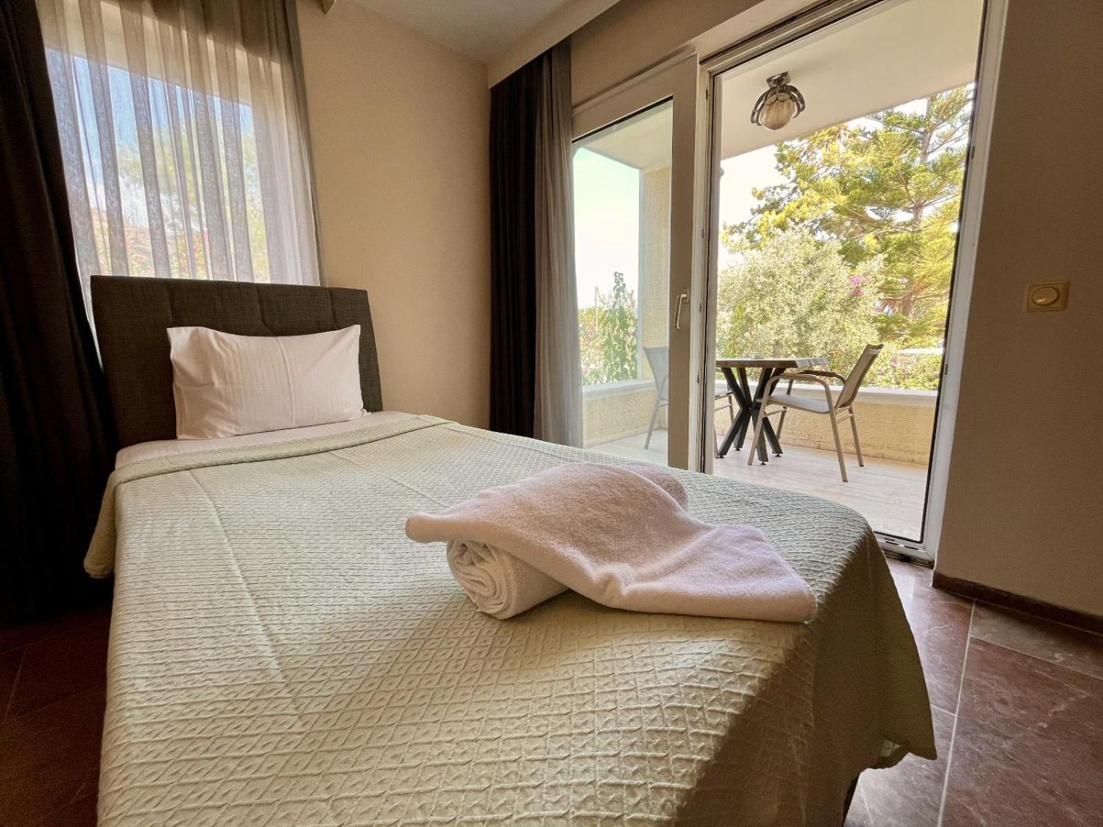 Farrys Boutique Hote&Beach Club Yalıkavak Extérieur photo