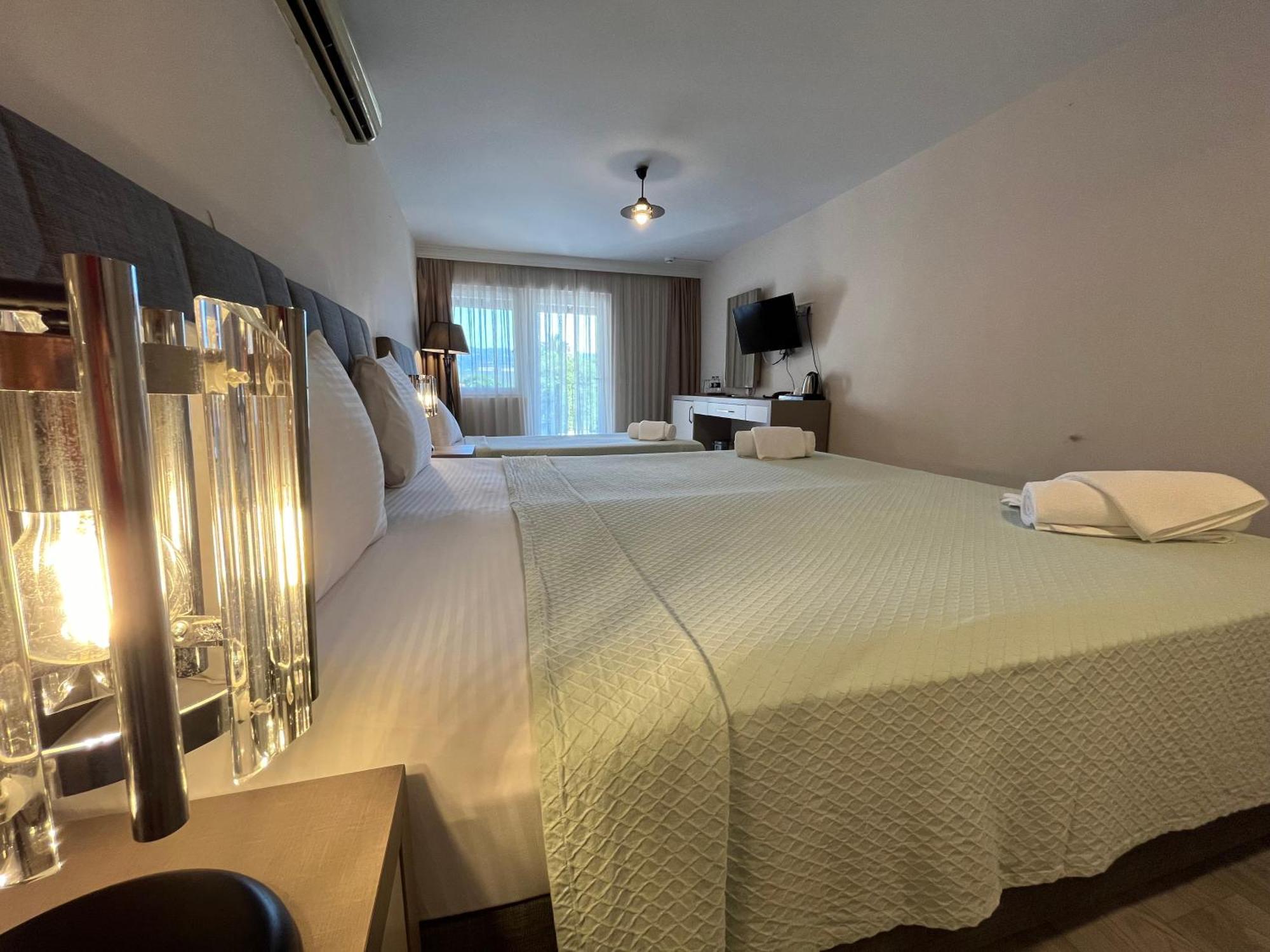 Farrys Boutique Hote&Beach Club Yalıkavak Extérieur photo